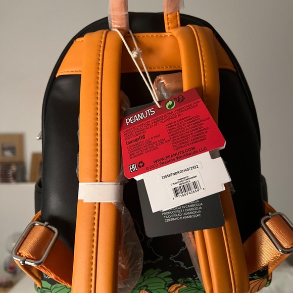 Halloween Snoopy Peanuts Loungefly - Picture 3 of 3